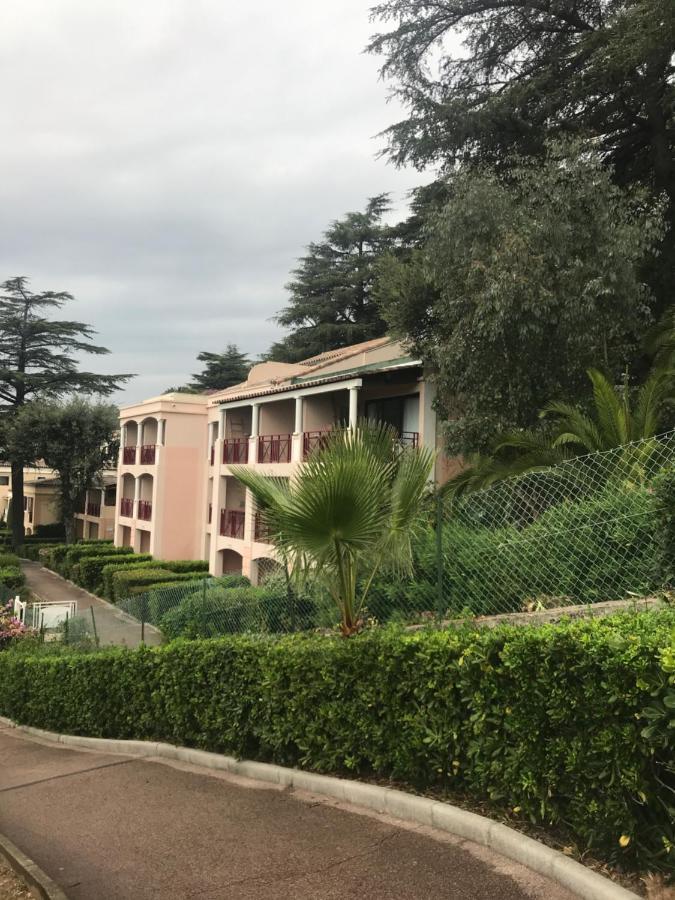 Cocon Cannois Cannes Esterno foto